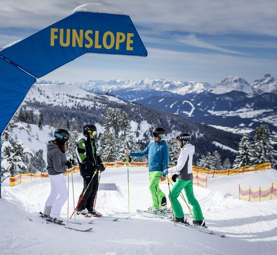 Skifahrer-Jugend auf der Fun Slope am Hauser Kaibling | © STG | Tom Lamm